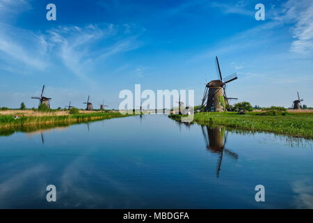 Die Windmühlen von Kinderdijk in Holland. Niederlande Stockfoto