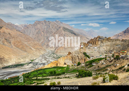 Blick auf Spiti Tal und Dhankar Gompa im Himalaya Stockfoto