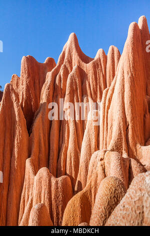 Die Red tsingy von Antsiranana (Diego Suarez), Madagaskar. Natürliche Karste aus Sandstein, Mergel und Kalkstein Stockfoto