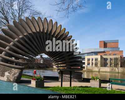 Der Quantensprung Mardol Quay Skulptur am Fluss Severn in Shrewsbury, Shropshire England UK erstellt zu feiern Jahrestag Charles Darwin geboren Stockfoto