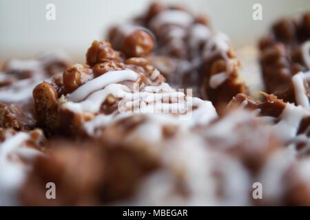 Mamas gooey Chocolate oat Bars. Stockfoto