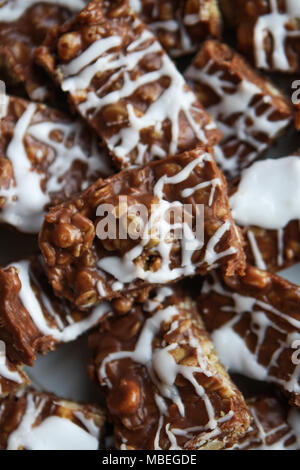 Mamas gooey Chocolate oat Bars. Stockfoto