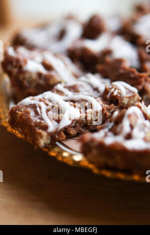 Mamas gooey Chocolate oat Bars. Stockfoto