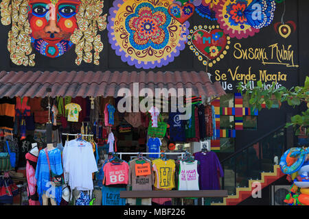 Handwerk store, Santa Cruz Hafen, Huatulco, Oaxaca, Mexiko Stockfoto