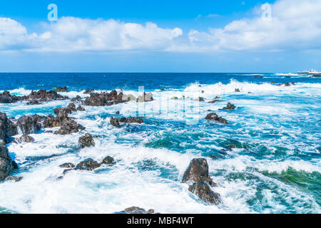 Blick auf Meer in Puerto de la Cruz, Teneriffa, Kanarische Inseln Stockfoto