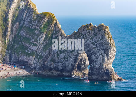 Durdle Door natürlichem Kalkstein Bogen in der Nähe von Lulworth in Dorset England Vereinigtes Königreich UK Stockfoto