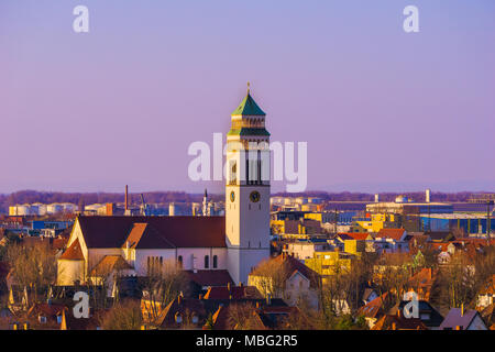 Schönen Abend Blick auf die St. Johannes Nepomuk katholische Kirche zu Beginn des zwanzigsten Jahrhunderts in Kehl, Deutschland Stockfoto