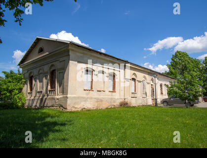 Novozhivotinnoe, Russland - 26. Mai 2017: alte Küche Nebengebäude des Nachlasses von D. Venevitinov Stockfoto