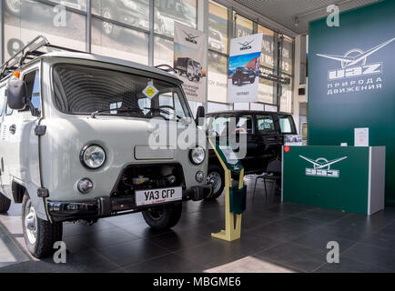 Voronezh, Russland - Juni 04, 2017: Neue UAZ-452 in der Uaz Auto Salon in Voronezh Stockfoto