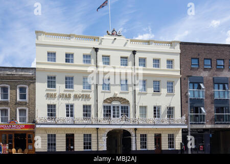 Jahrhundert das Star Hotel, High Street, Southampton, Hampshire, England, Vereinigtes Königreich Stockfoto