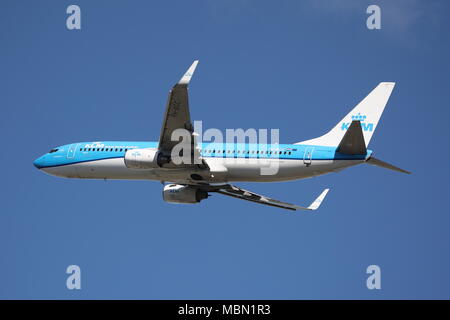 KLM Boeing 737 PH-BGC Abflug vom Flughafen London Heathrow, Großbritannien Stockfoto