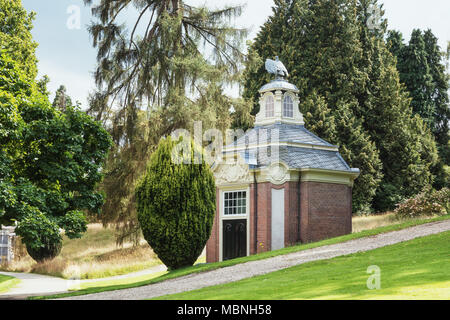 Rozendaal, Niederlande, 23. August 2014: Der Garten Kuppel im Park des Schloss Rosendael in Rozendaal in den Niederlanden Stockfoto