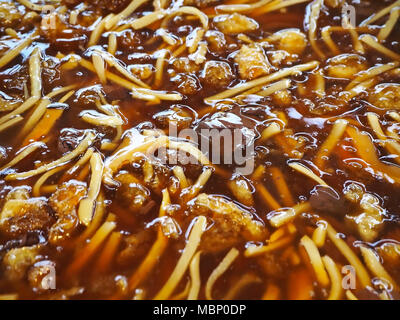 Frische chinesische Fisch Maw Suppe auf dem lokalen Markt Stockfoto