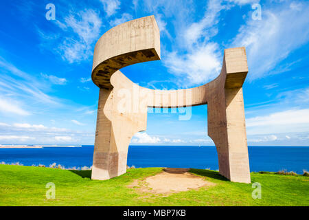 Die Laudatio auf den Horizont oder Elogio del Horizonte Monument ist eines der bekanntesten Symbole von Gijon in Asturien, Spanien Stockfoto