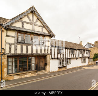 Eine Zeit, die Hauptstadt der Mercia, er alten Anglo-sächsischen Stadt Winchcombe befindet sich in einem wunderschönen Cotswold Tal Stockfoto