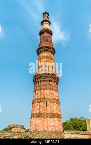 Die Qutub Minar, ein UNESCO-Weltkulturerbe in Delhi, Indien Stockfoto