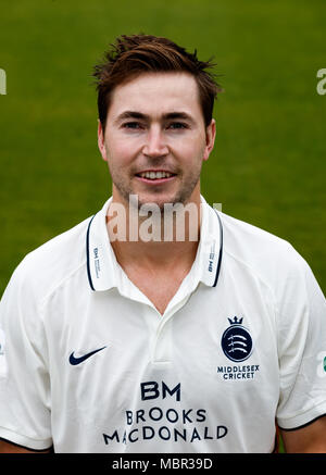 Middlesex ist James Fuller in den Medien Tag an Lord's Cricket Ground, London. PRESS ASSOCIATION Foto. Bild Datum: Mittwoch, 11. April 2018. Siehe PA Geschichte Cricket Middlesex. Photo Credit: John Walton/PA-Kabel. Einschränkungen: Nur für den redaktionellen Gebrauch bestimmt. Keine kommerzielle Nutzung ohne vorherige schriftliche Zustimmung der EZB. Standbild nur verwenden. Keine bewegten Bilder zu senden emulieren. Nicht entfernen oder verdecken von Sponsor Logos. Stockfoto