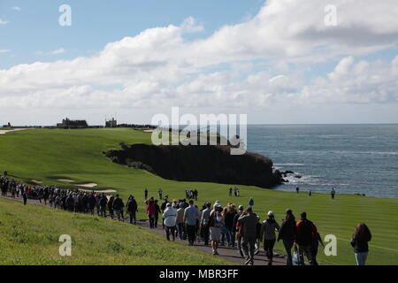 Pebble Beach, Kalifornien, CA., USA, 11. Februar 2017 das 6. Loch in Pebble Beach Golf Links während der AT&T Pro-Am. Schauplatz für die 2019 US Open Golf Stockfoto