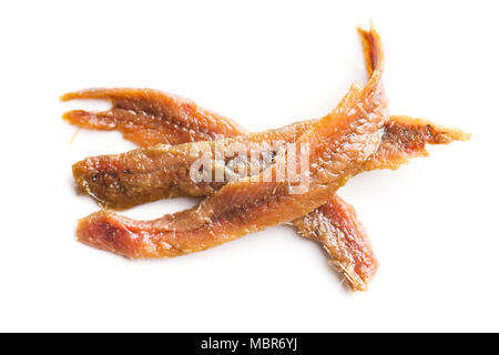 Anchovisfilets in Öl auf weißem Hintergrund. Stockfoto