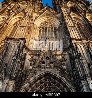 Westfassade, der Kölner Dom, Köln, Rheinland, Nordrhein-Westfalen, Deutschland Stockfoto