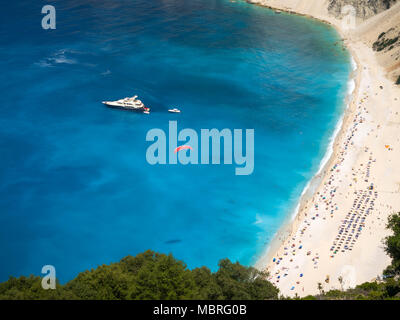Myrtos beach Panoramablick von oben in der Insel Kefalonia, Griechenland Stockfoto