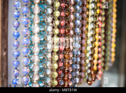 Murano Glasperlen Halsketten, in Murano, Venedig, Italien Stockfoto