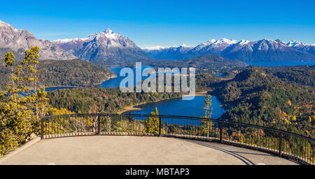 Cerro Campanario Aussichtspunkt in der Nähe von Bariloche in Nahuel Huapi Nationalpark, Patagonien in Argentinien. Stockfoto