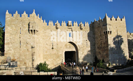 Ein Blick auf die Damascas Tor in Jerusalem. Stockfoto