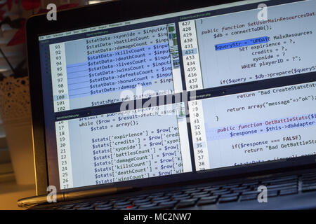 PHP-Code. Computer Quellcode. Abstrakte Bild der Web Developer. Die digitale Technologie moderne Hintergrund. Code wird von mysel erstellt Stockfoto