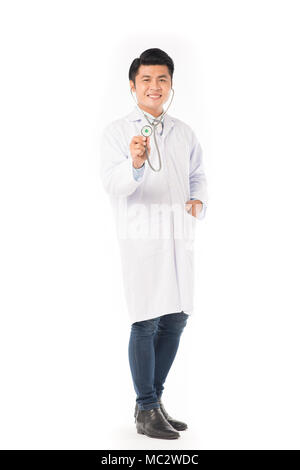Asiatische Arzt im weißen Kittel Stockfoto
