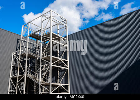 Neue Straße metall Treppe Stockfoto