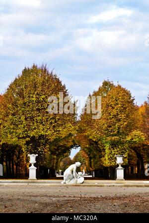 Schloss Schönbrunn in Wien, Österreich an einem Herbsttag Stockfoto