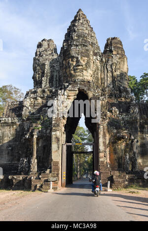 Siem Reap, Kambodscha - 12. Januar 2018: Südtor Angkor Thom in Kambodscha Stockfoto