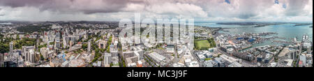 Multi-shot Panorama ov Stadt Auckland und Umgebung, Neuseeland Stockfoto