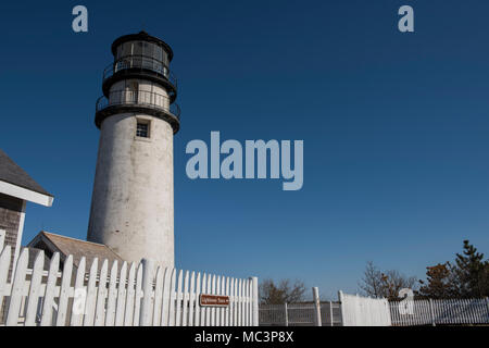 Das Highland Light ist ein aktiver Leuchtturm 1797 auf der Cape Cod National Seashore in North Truro, Massachusetts gebaut. Stockfoto