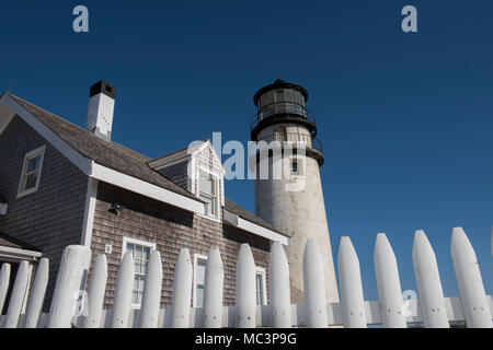 Das Highland Light ist ein aktiver Leuchtturm 1797 auf der Cape Cod National Seashore in North Truro, Massachusetts gebaut. Stockfoto