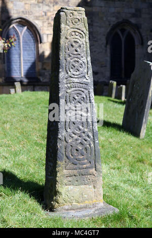 Beeley Kreuz in Bakewell Pfarrkirche Stockfoto