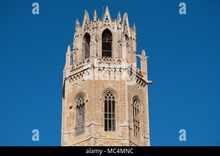 Glockenturm der Kathedrale La Seu Vella in Lleida, Spanien. Stockfoto