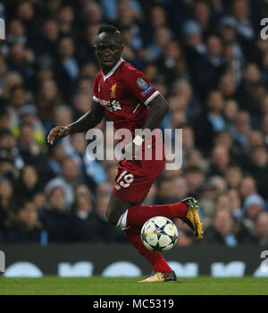 MANCHESTER, England - 10. April: sadio Mähne von Liverpool in der Champions League Viertelfinale Rückspiel zwischen Manchester City und Liverpool an der Etihad Stadium am 10. April 2018 in Manchester, Vereinigtes Königreich. Stockfoto