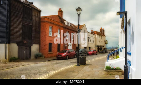 Straße mit Kopfsteinpflaster auf Spice Island, Portsmouth, Großbritannien Stockfoto