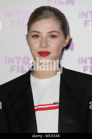 Red Carpet Anreise für die 2018 in Film Awards mit: Hermine Corfield Wo: London, Großbritannien Wann: 13 Mar 2018 Credit: Phil Lewis/WENN.com Stockfoto