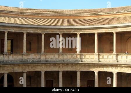 Innenraum Platz von Charles V's Palast, Alhambra, Granada, Spanien Stockfoto