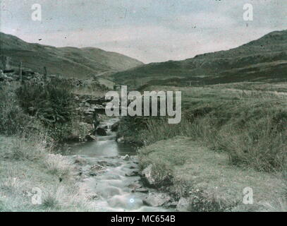 AJAXNETPHOTO. 1911 (ca.). MERIONETHSHIRE, Wales, Vereinigtes Königreich. - Ansicht GEMACHT MIT FRÜHEN AUTOCHROME FARBE FILM. Fotograf: unbekannt © DIGITAL IMAGE COPYRIGHT AJAX VINTAGE BILDARCHIV QUELLE: AJAX VINTAGE BILDARCHIV SAMMLUNG REF: C) (AVL ACHM 1911 18 Stockfoto