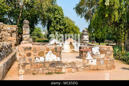 Grab von Iltutmish bei Qutb Komplex in Delhi, Indien Stockfoto