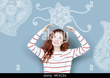Schöne Ballerina, ihr beim Tanzen Stockfoto