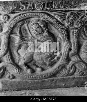 Asrology - Schütze - der so genannten "Tierkreiszeichen arch' im Kloster Sacra di San Michele, Val di Susa, 12. Jahrhundert Stockfoto