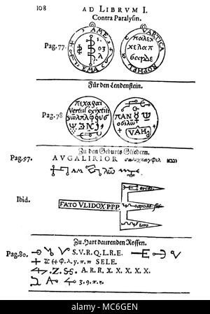 GRIMOIRES - TALISMANE Talismane sind magische Figuren entworfen, um bestimmte Effekte durch geistliche Mittel - in der Regel durch die Kraft einer besonderen Engel oder Dämon zu erreichen. Die Beispiele auf dieser Platte sind medizinische Talismane, die vor bestimmten Krankheiten zu schützen. Die magische Zahlen erstellt auf der Vorderseite und Rückseite sind wenig mehr als Siegel und Rohöl griechischen oder lateinischen magische Wörter. Von Iohann Huser, archidoxis Magicae, 1590, die sich auf die Schriften von Paracelsus. Von oben, von links nach rechts zu lesen. Die Vorderseite und Rückseite des magischen Quadrat Talisman gegen Kinderlähmung; gegen Ston Stockfoto