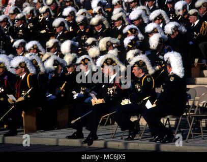 MASONIC - TEMPELRITTER. Ostern 1998 feierlich auf den Stufen des George Washington Masonic Memorial in Alexandria durch die Tempelritter Stockfoto