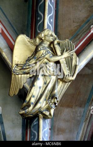 Engel geschnitzte Engel auf dem Dach der Chor der Kathedrale von Gloucester Spätmittelalterlichen Stockfoto