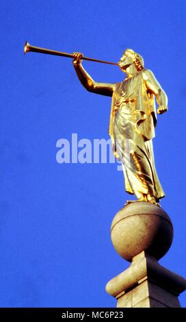 Der Engel Moronik, wie auf den großen Tempel in Temple Square in Salt Lake City finial. Moroni ist einer der wichtigsten Agenturen in der Mormonischen Schriften. - Â®/Charles Walker Stockfoto